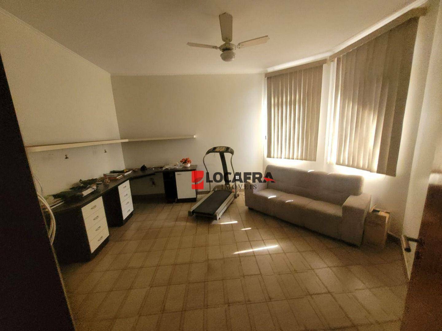 Casa à venda com 3 quartos, 576M2 - Foto 32