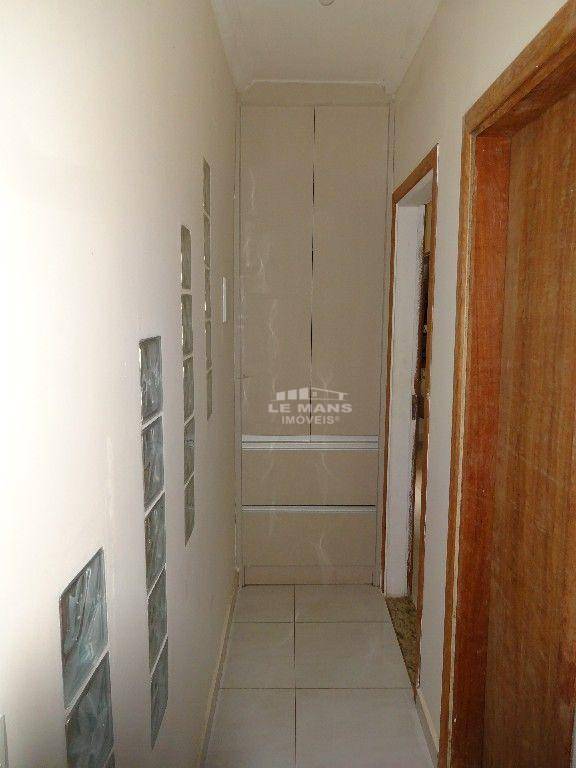 Chácara à venda e aluguel com 3 quartos, 286m² - Foto 4