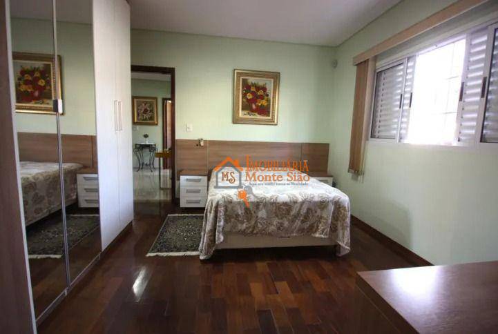 Sobrado à venda com 3 quartos, 320m² - Foto 25