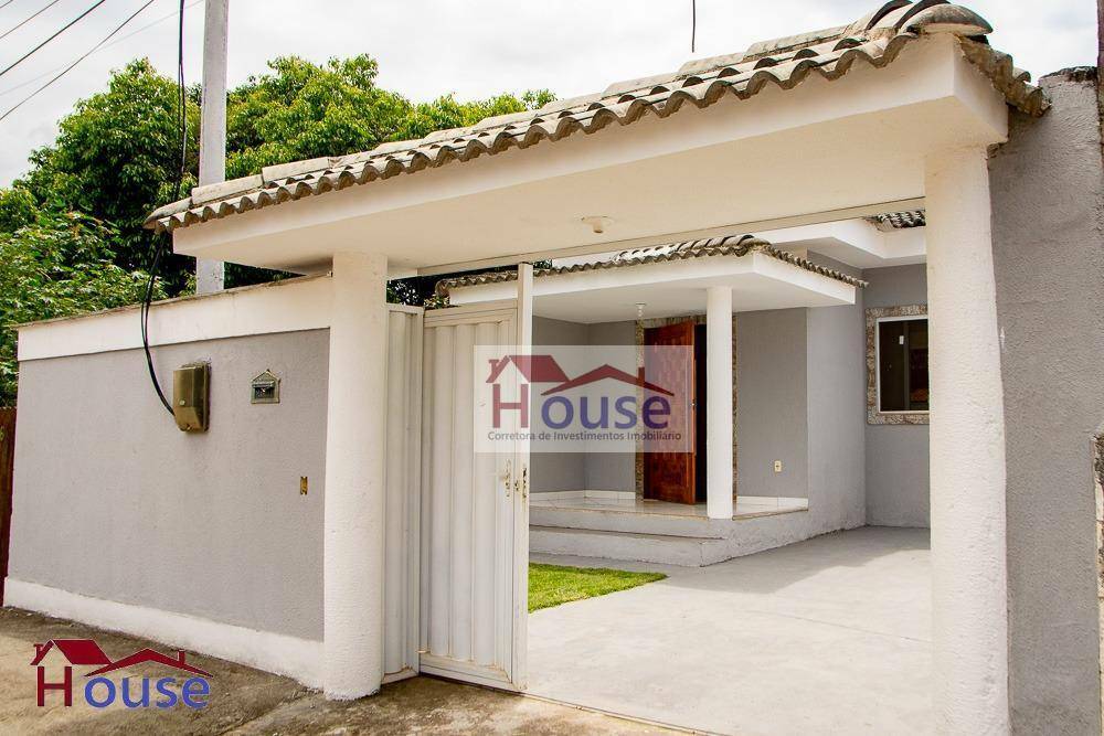 Casa à venda com 3 quartos, 197m² - Foto 2