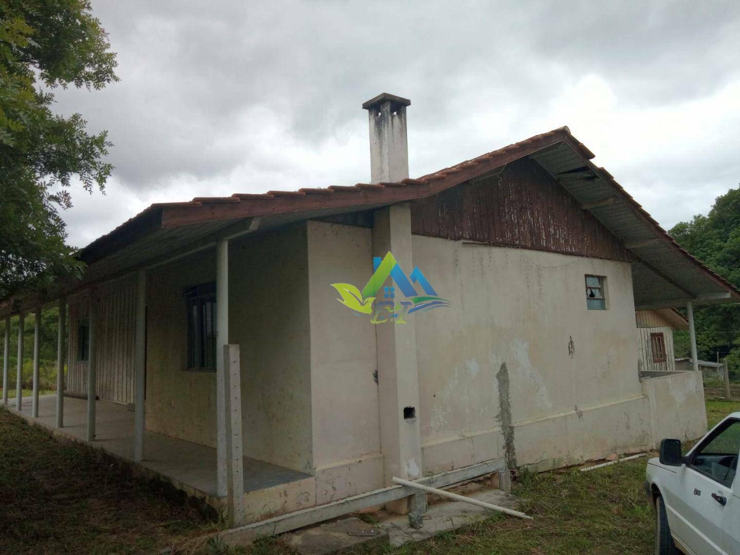 Chácara à venda com 3 quartos, 150m² - Foto 3