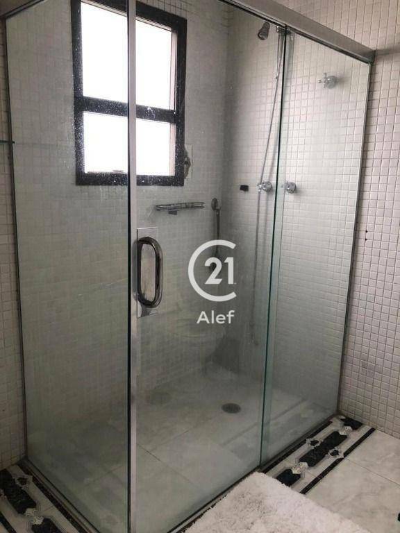 Apartamento à venda com 4 quartos, 186m² - Foto 33