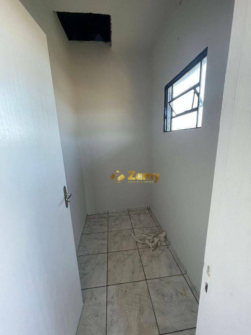 Sobrado à venda com 3 quartos, 200m² - Foto 13