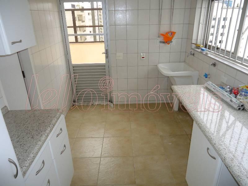 Apartamento para alugar com 3 quartos, 210m² - Foto 14