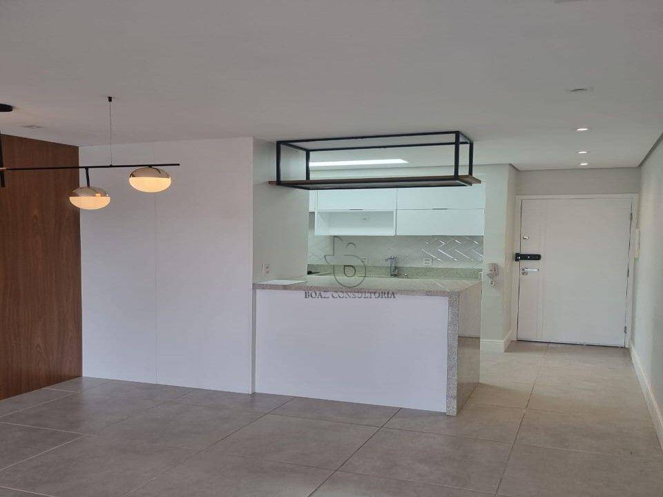 Apartamento à venda com 2 quartos, 76m² - Foto 6