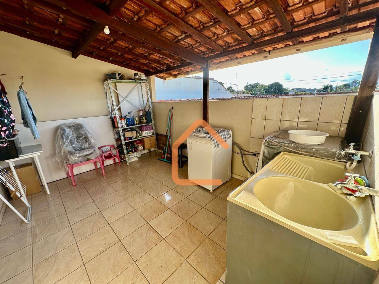 Casa à venda com 3 quartos, 153m² - Foto 11