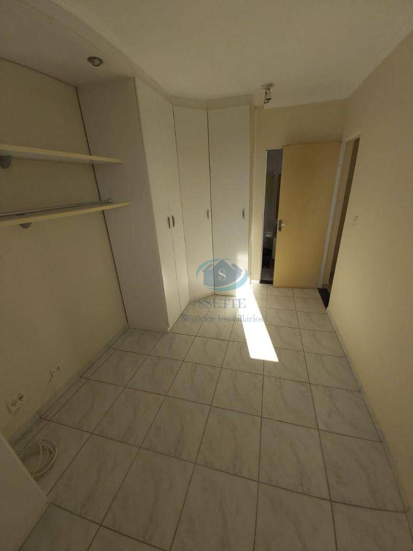 Apartamento à venda com 2 quartos, 54m² - Foto 13