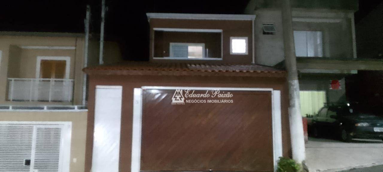 Sobrado à venda com 3 quartos, 120m² - Foto 1