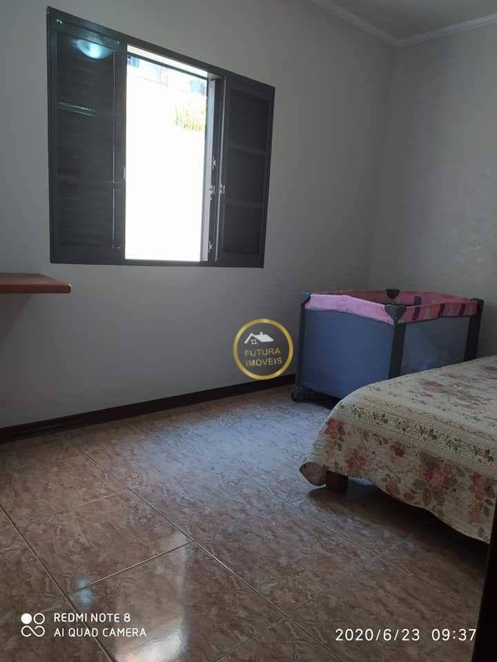 Casa à venda com 3 quartos, 157m² - Foto 13