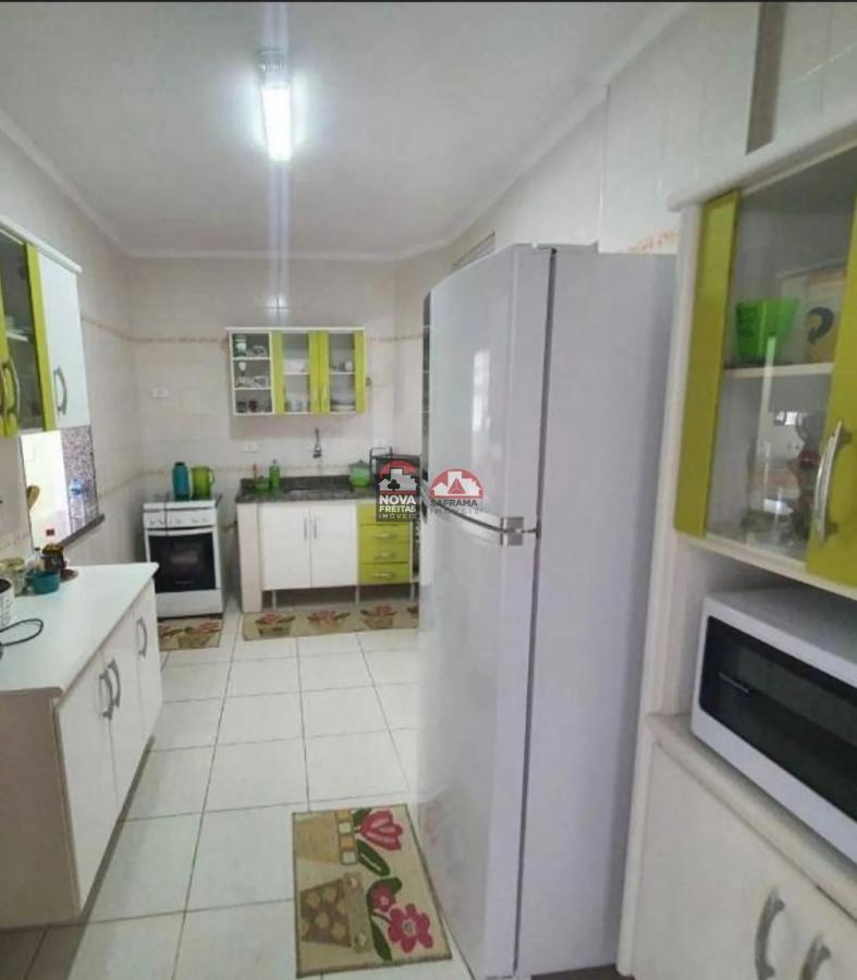 Apartamento à venda com 3 quartos, 98m² - Foto 9