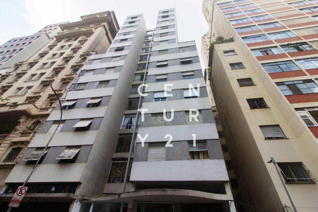 Apartamento à venda com 2 quartos, 80m² - Foto 17