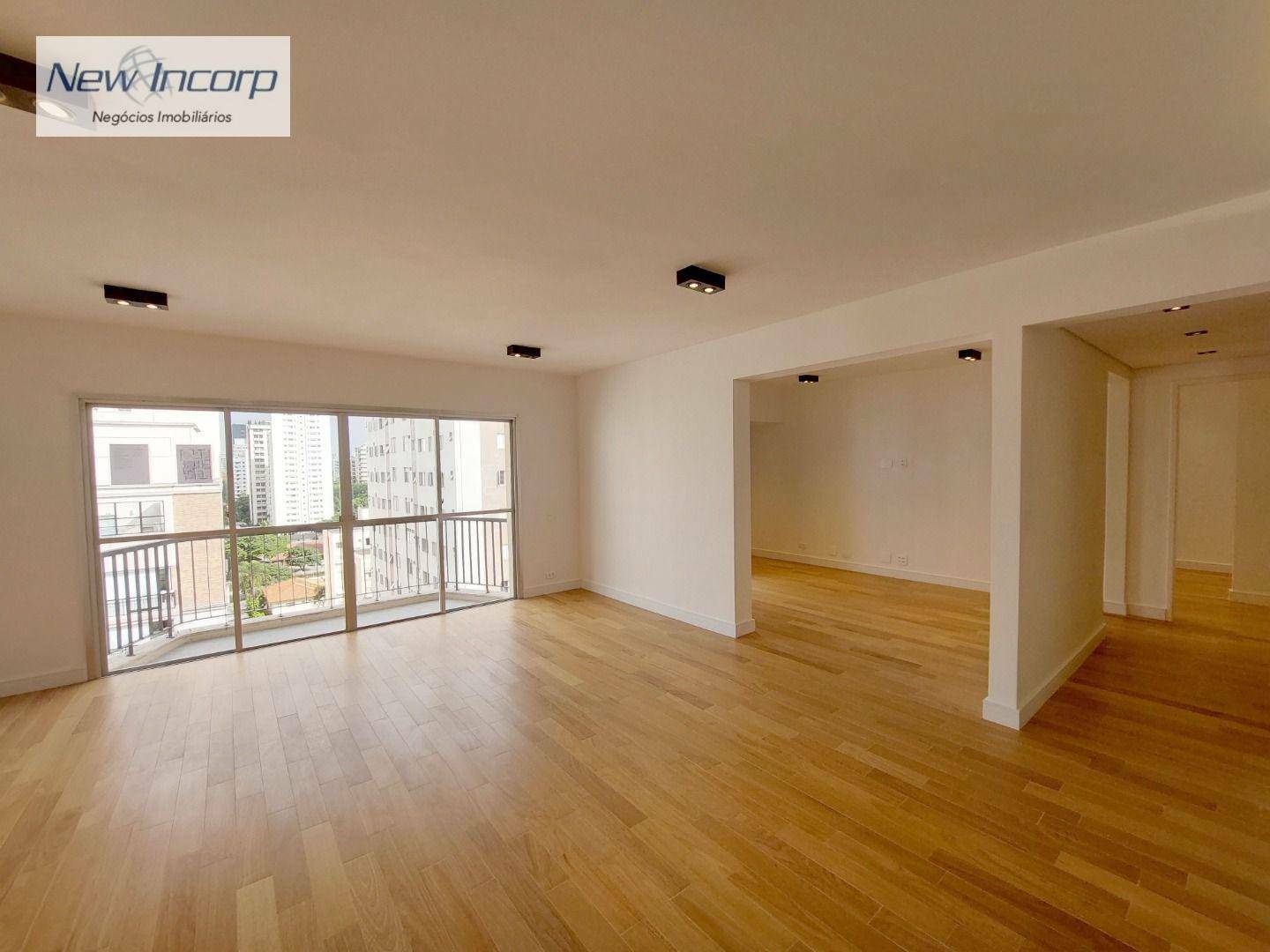 Apartamento à venda com 4 quartos, 166m² - Foto 5