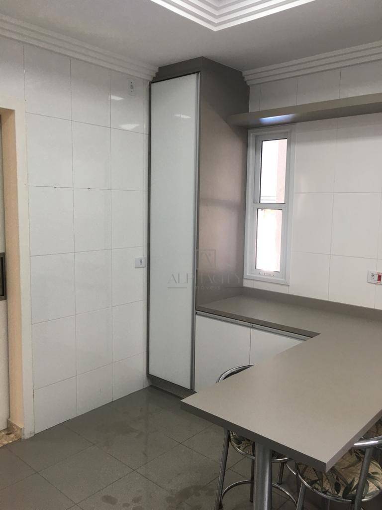 Casa de Condomínio à venda com 4 quartos, 300m² - Foto 19