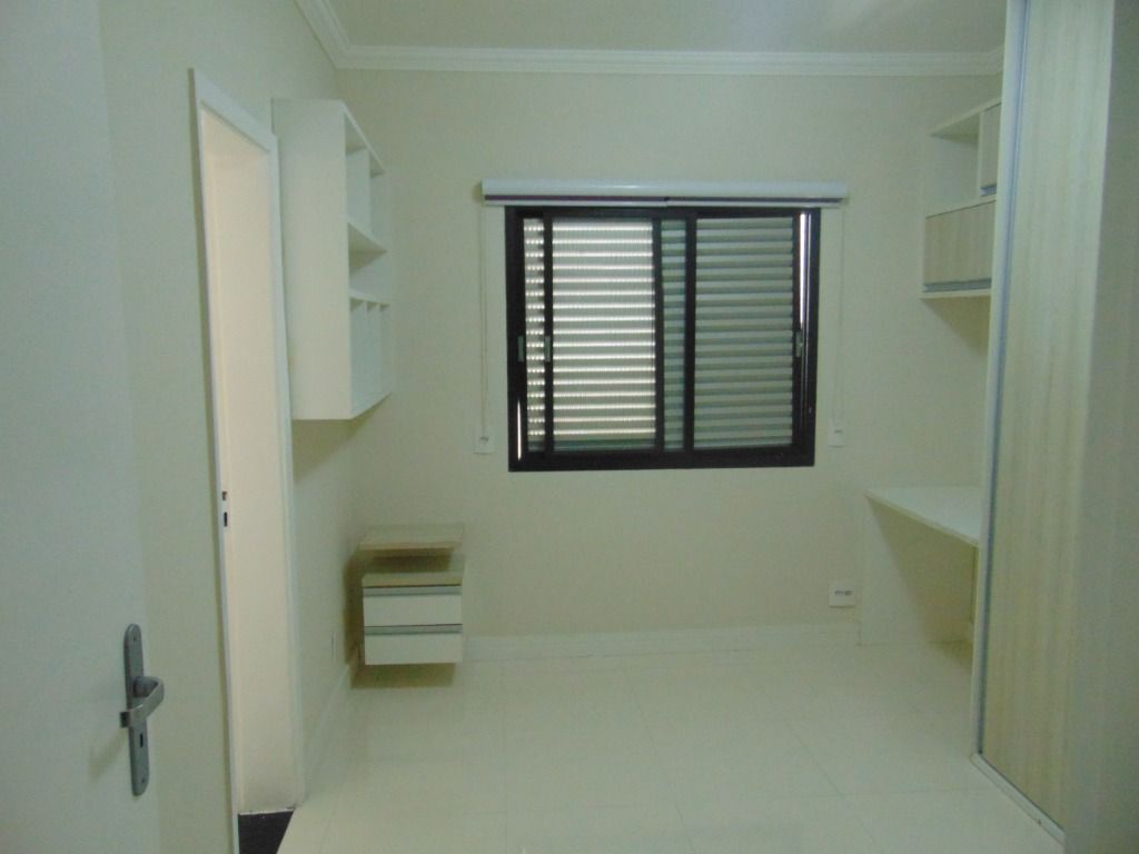 Apartamento à venda com 2 quartos, 105m² - Foto 12