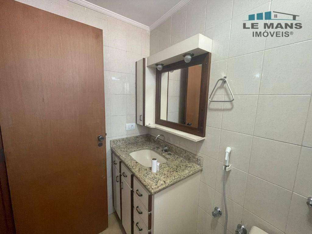 Apartamento à venda com 3 quartos, 103m² - Foto 18