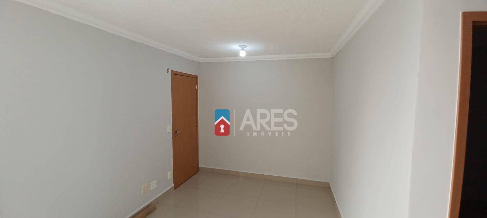 Apartamento à venda com 2 quartos, 43m² - Foto 4