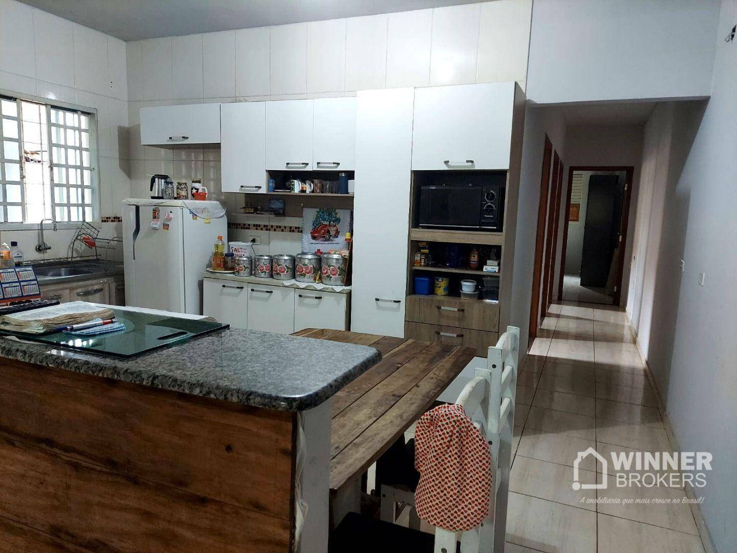 Casa à venda com 3 quartos, 93m² - Foto 4