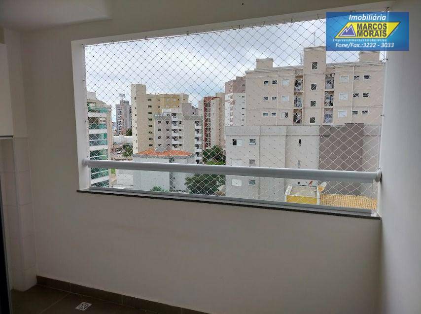 Apartamento à venda com 2 quartos, 53m² - Foto 12