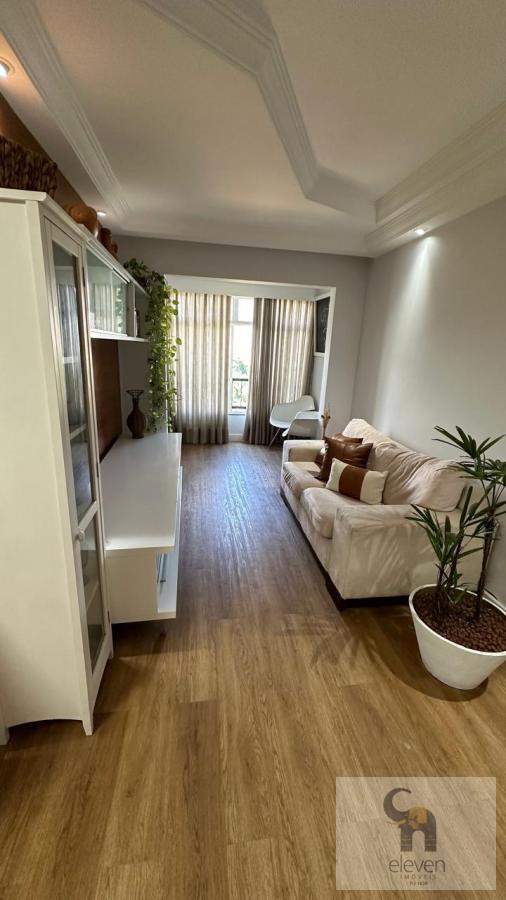 Apartamento à venda com 2 quartos, 78m² - Foto 1