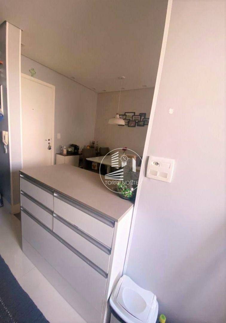 Apartamento à venda com 2 quartos, 47m² - Foto 9