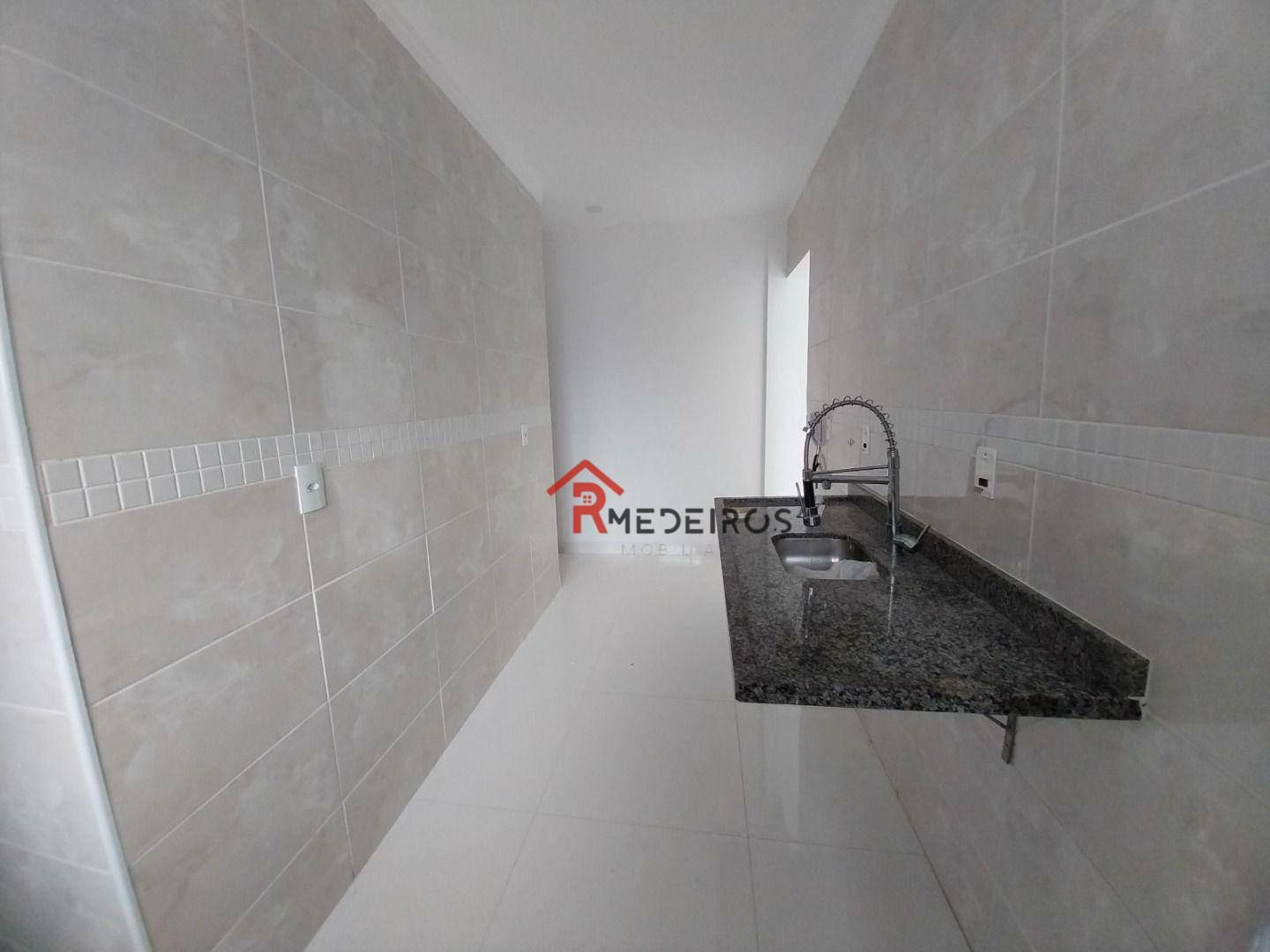 Apartamento à venda com 2 quartos, 68m² - Foto 11