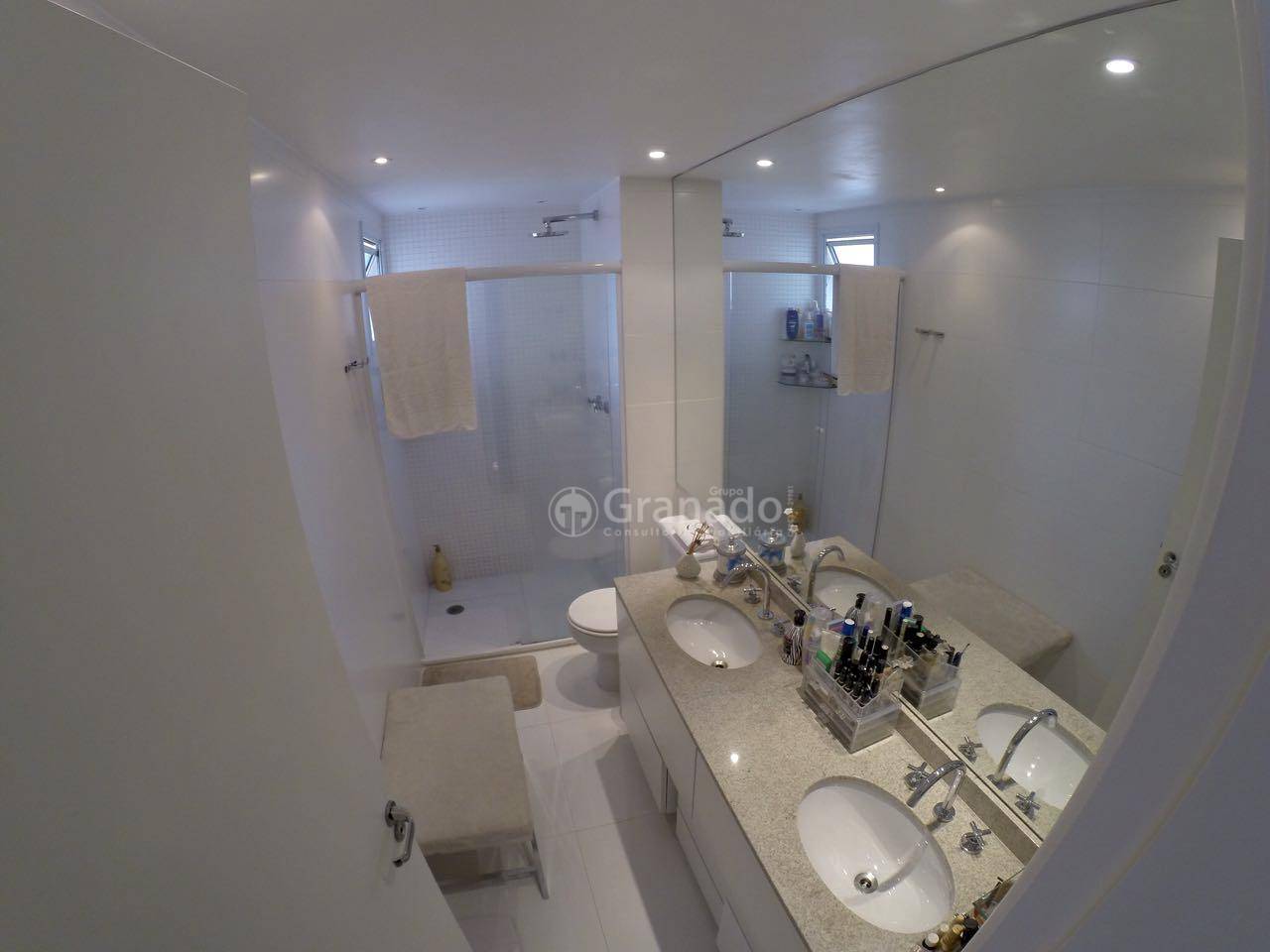 Apartamento à venda com 3 quartos, 140m² - Foto 15