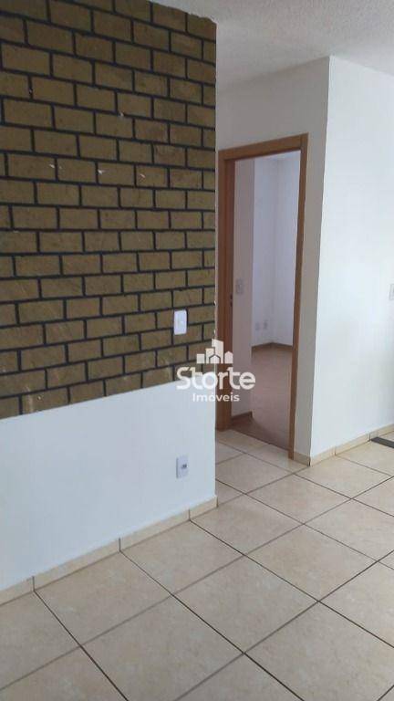 Apartamento à venda com 2 quartos, 39m² - Foto 2