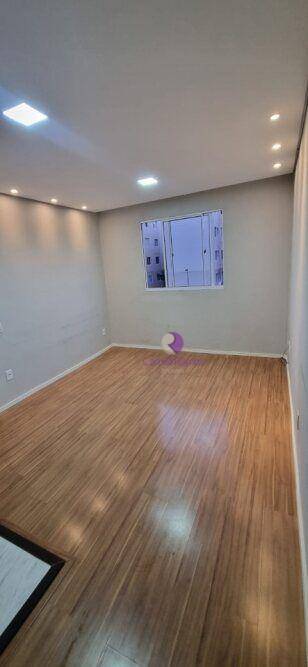 Apartamento à venda com 2 quartos, 44m² - Foto 4