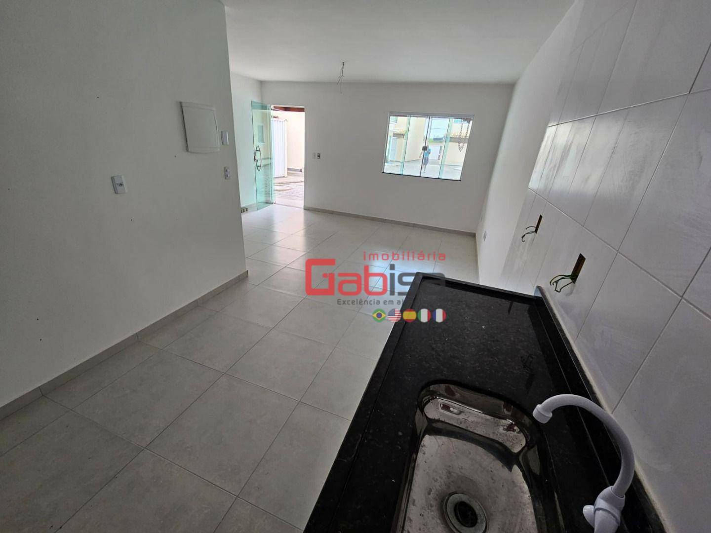 Casa à venda com 3 quartos, 120m² - Foto 2