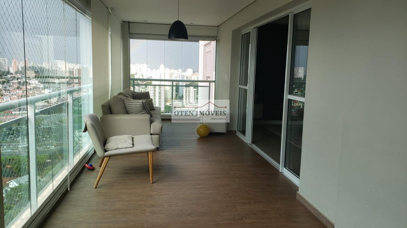 Apartamento à venda com 3 quartos, 190m² - Foto 1