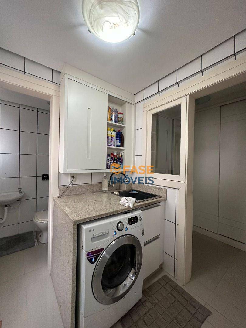 Apartamento à venda com 3 quartos, 106m² - Foto 12