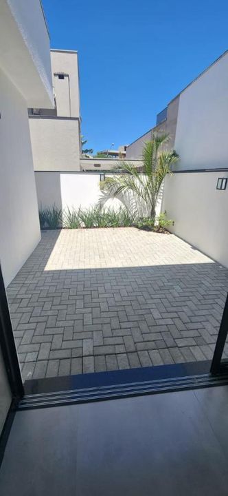 Casa de Condomínio à venda com 3 quartos, 300m² - Foto 40