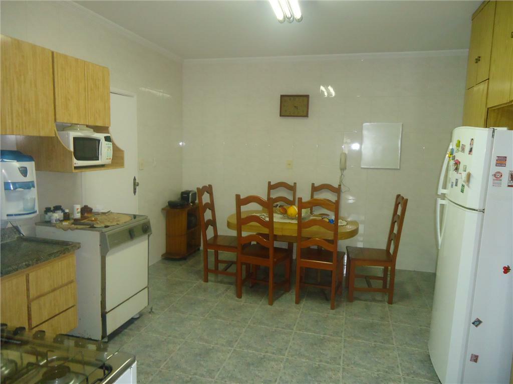 Apartamento à venda com 3 quartos, 174m² - Foto 10