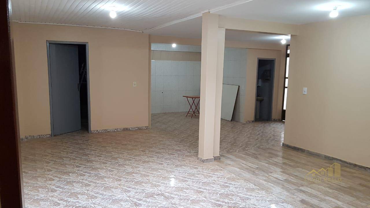 Casa à venda com 3 quartos, 70m² - Foto 5