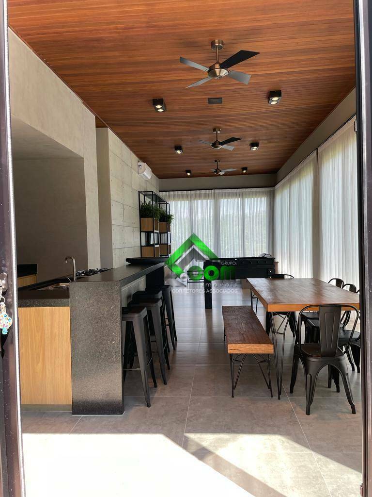Casa de Condomínio para alugar com 4 quartos, 435m² - Foto 24