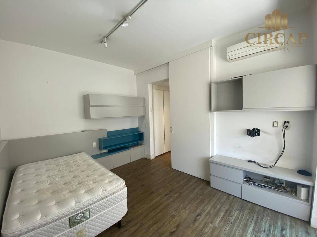 Apartamento à venda com 4 quartos, 420m² - Foto 11