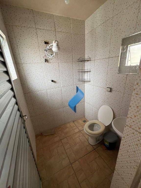 Casa à venda com 3 quartos, 231m² - Foto 27