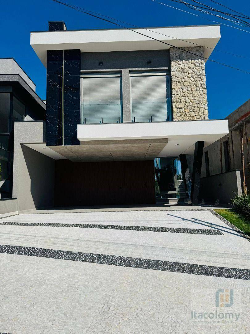Casa de Condomínio à venda com 3 quartos, 265m² - Foto 1