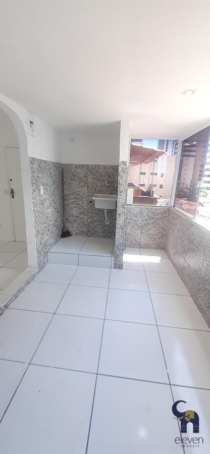 Apartamento para alugar com 2 quartos, 68m² - Foto 10