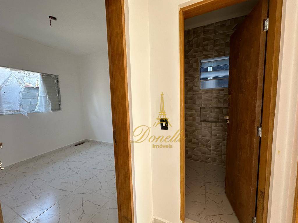 Casa à venda com 2 quartos, 55m² - Foto 16