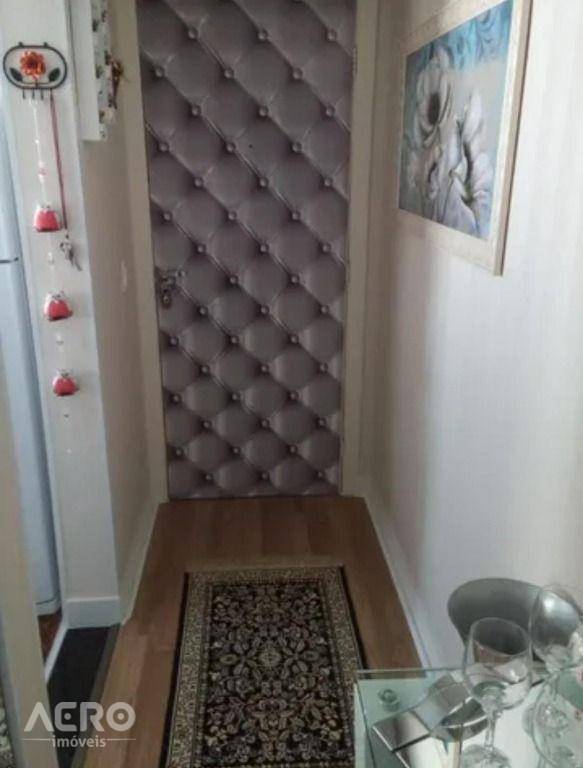 Apartamento à venda com 2 quartos, 48m² - Foto 7