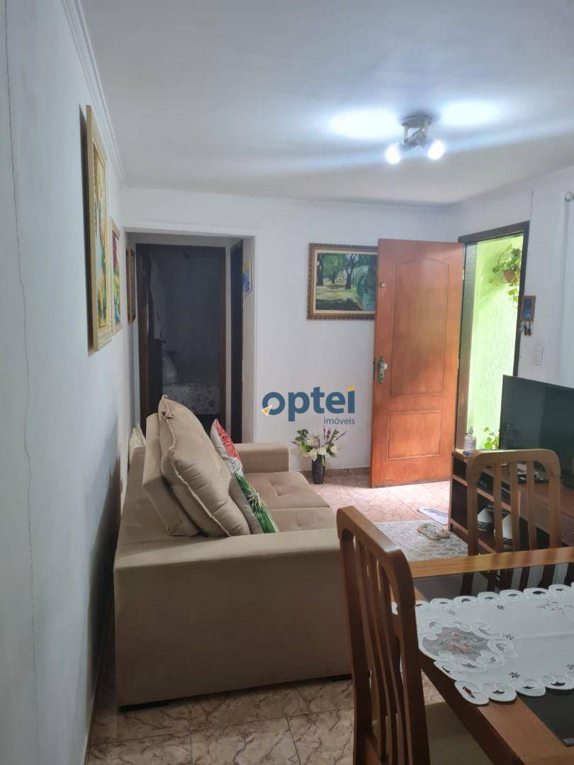 Casa à venda com 3 quartos, 140m² - Foto 4