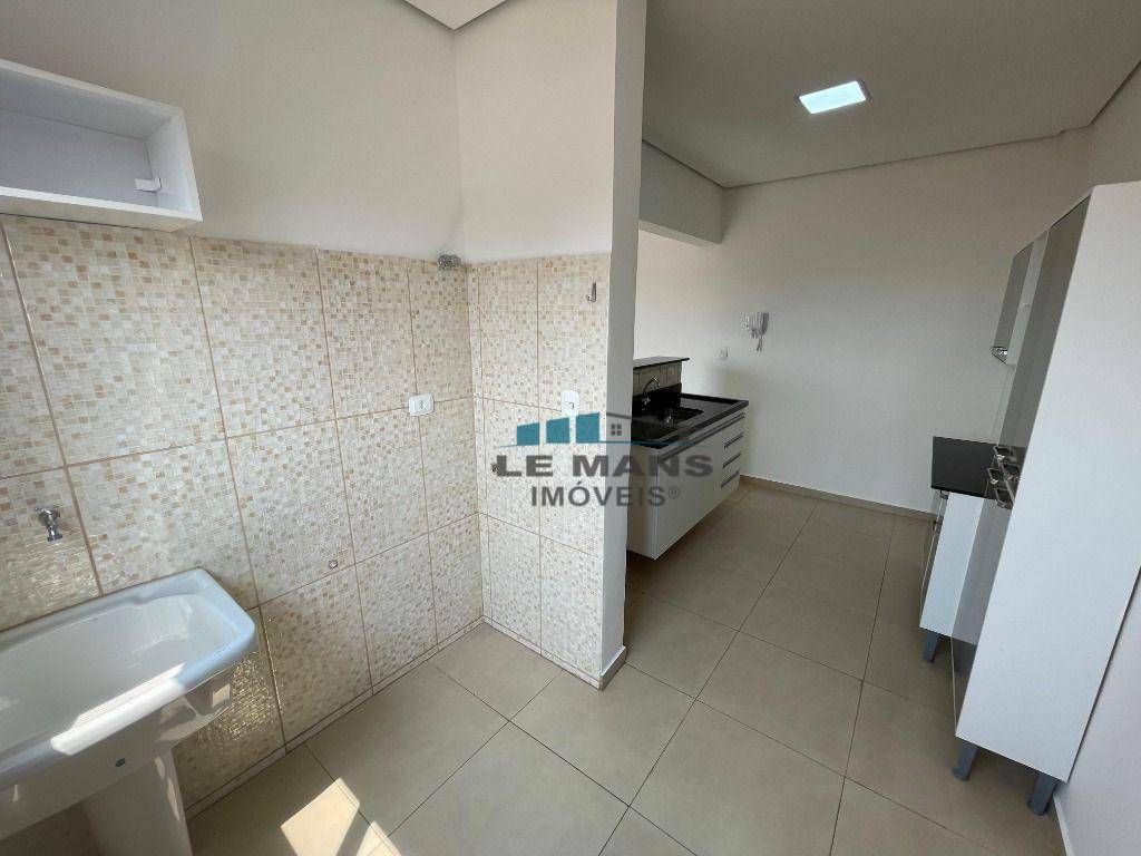 Apartamento à venda e aluguel com 2 quartos, 64m² - Foto 11