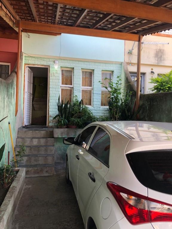 Sobrado à venda com 2 quartos, 75m² - Foto 1