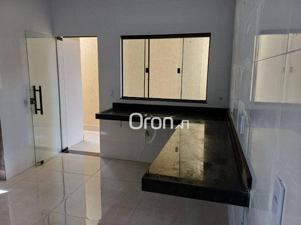 Casa à venda com 2 quartos, 98m² - Foto 5