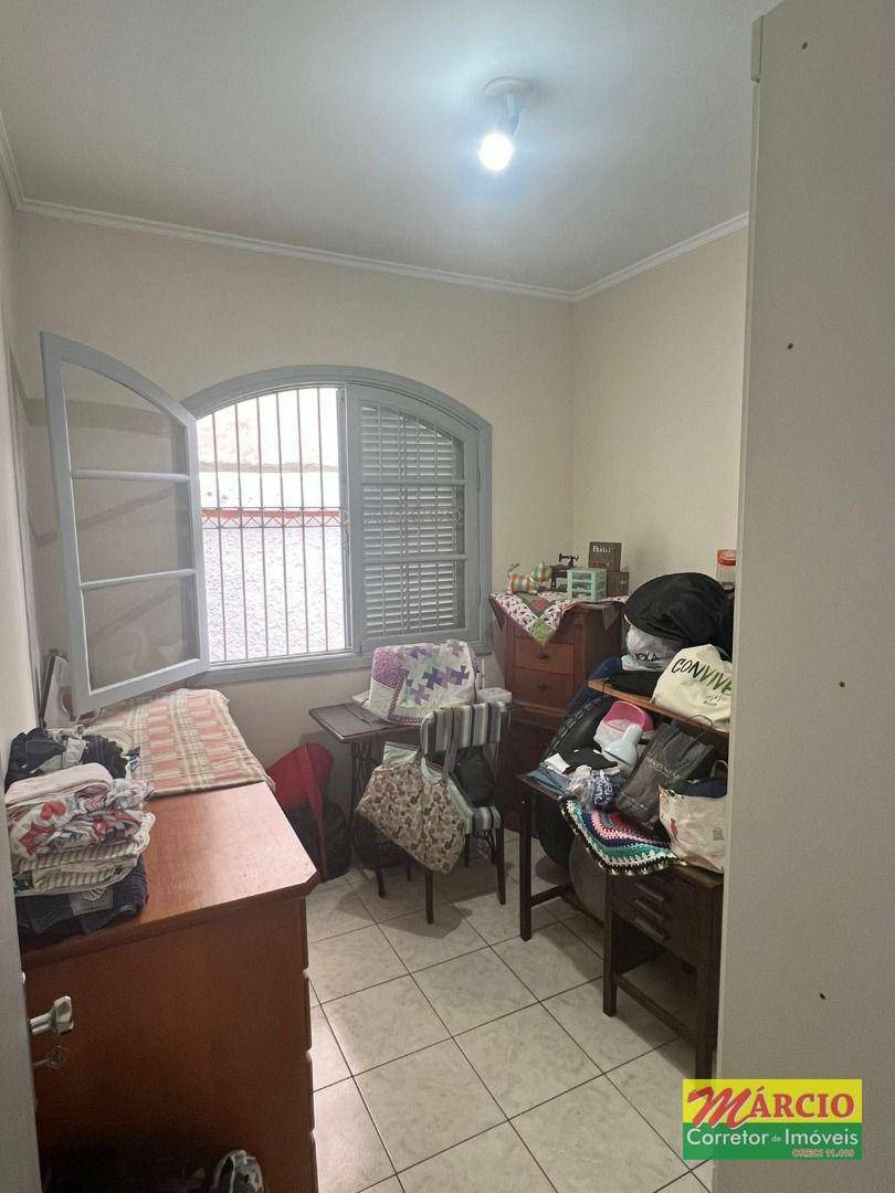 Casa à venda com 4 quartos, 148m² - Foto 10