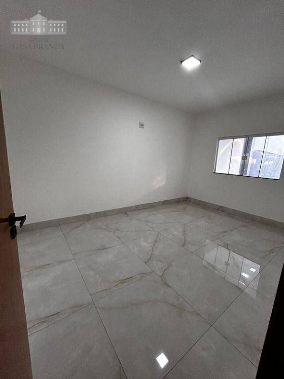 Sobrado à venda com 3 quartos, 217m² - Foto 3