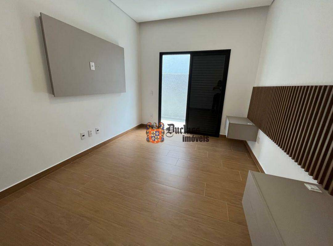 Sobrado à venda com 3 quartos, 324m² - Foto 7