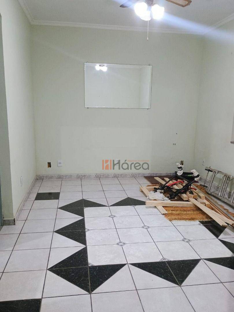 Casa, 3 quartos, 181 m² - Foto 4