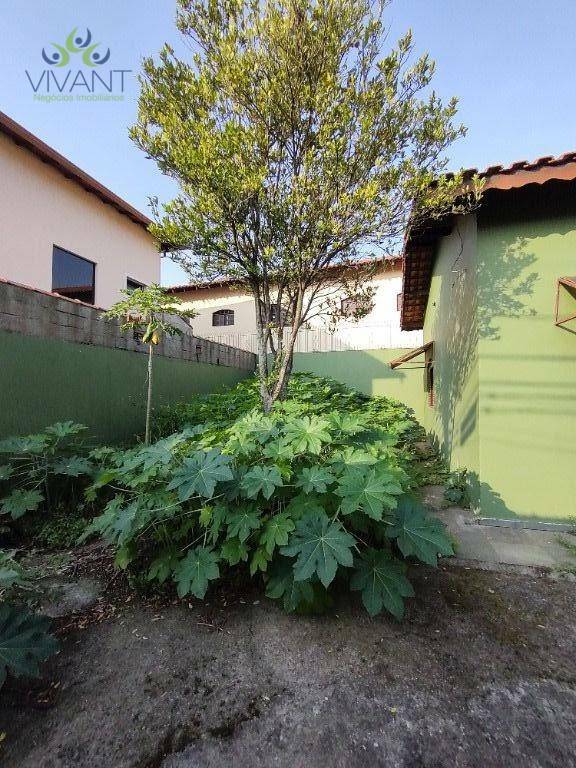 Casa à venda com 2 quartos, 60m² - Foto 14